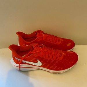 Nike Zoom Vomero 14